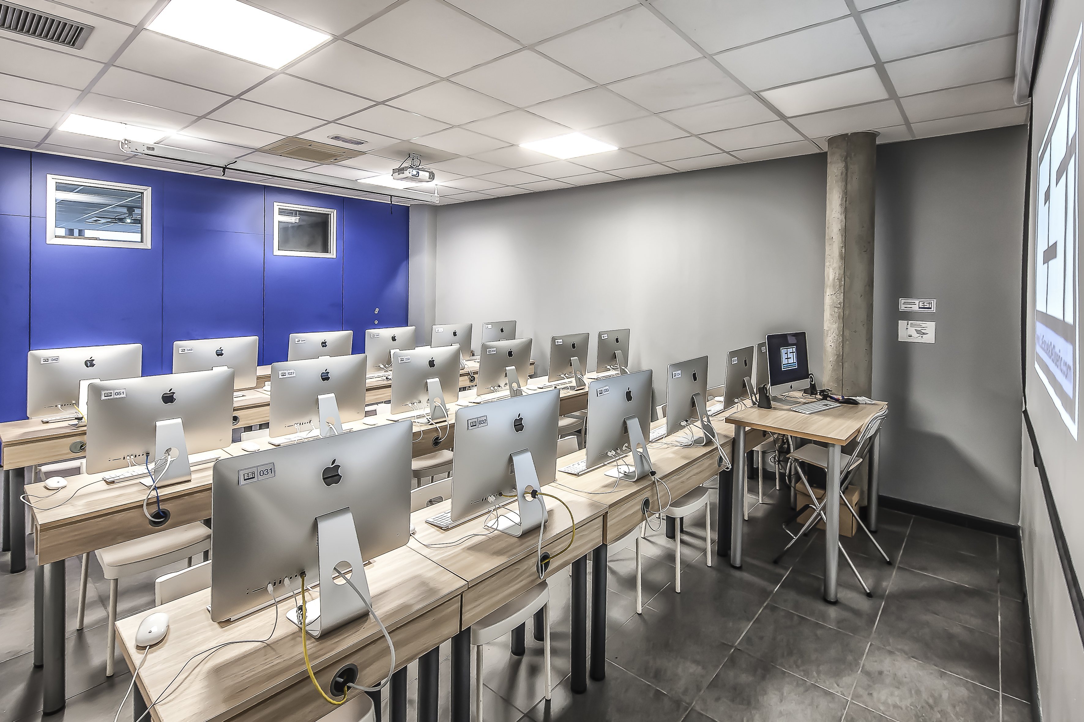 Escuela Diseño ESI