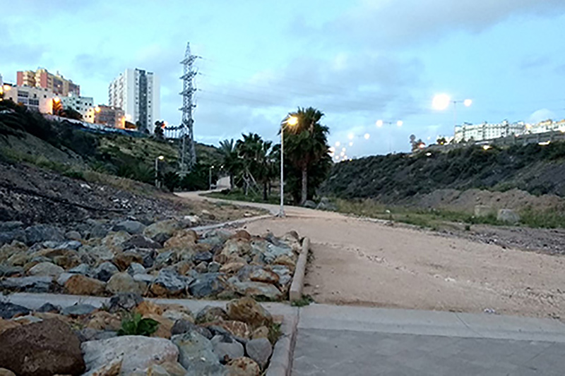 artesolar_ilumina_barranco_ballena