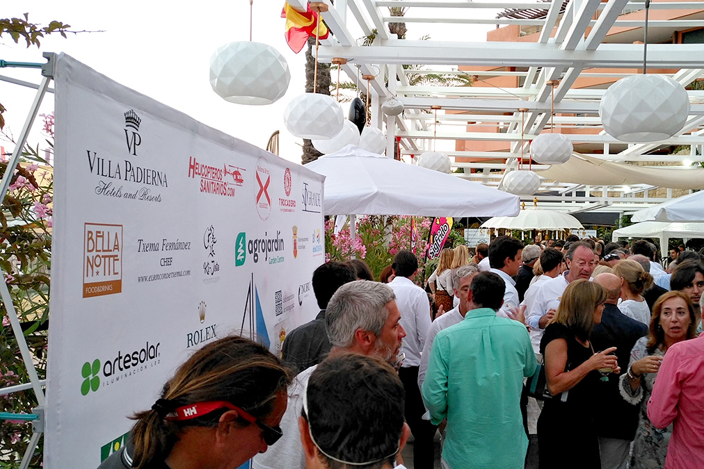 Artesolar ilumina la regata sotogrande