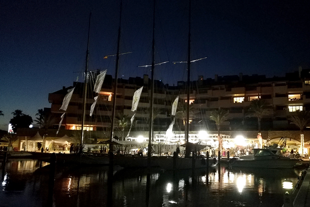 Artesolar ilumina la regata sotogrande