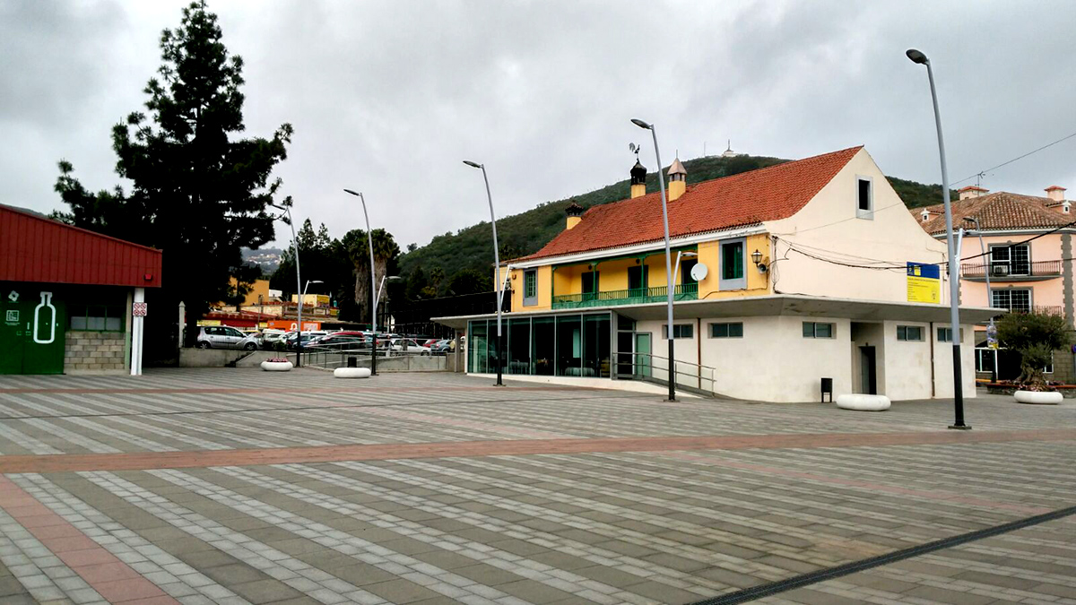 Mercado Agrícola y Artesanal de Vega de San Mateo