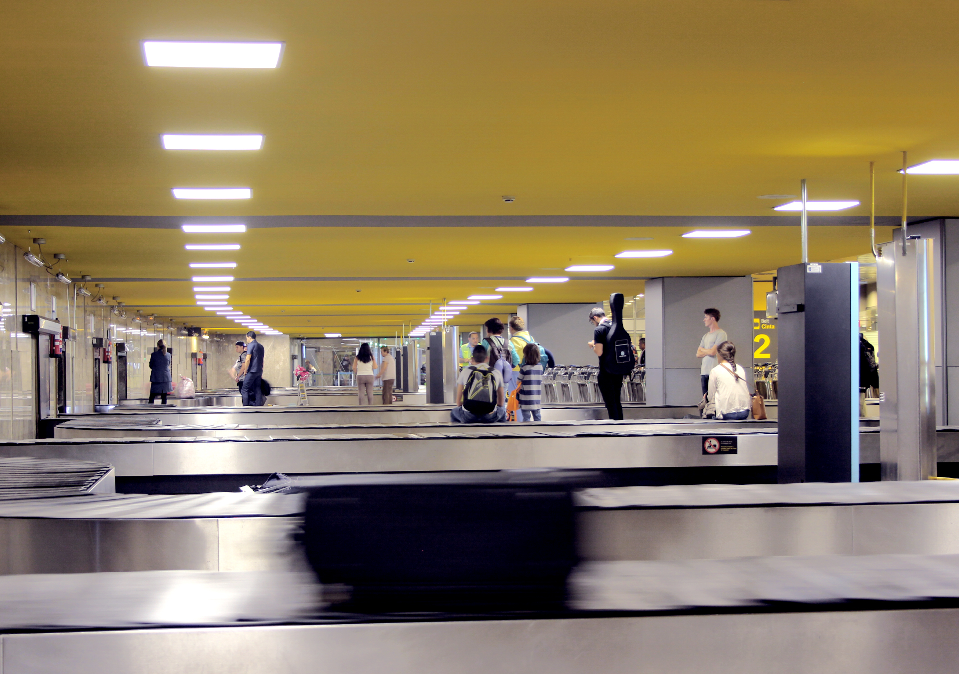 aeropuerto-suarez-madrid-barajas-3-HQ-1920x1350